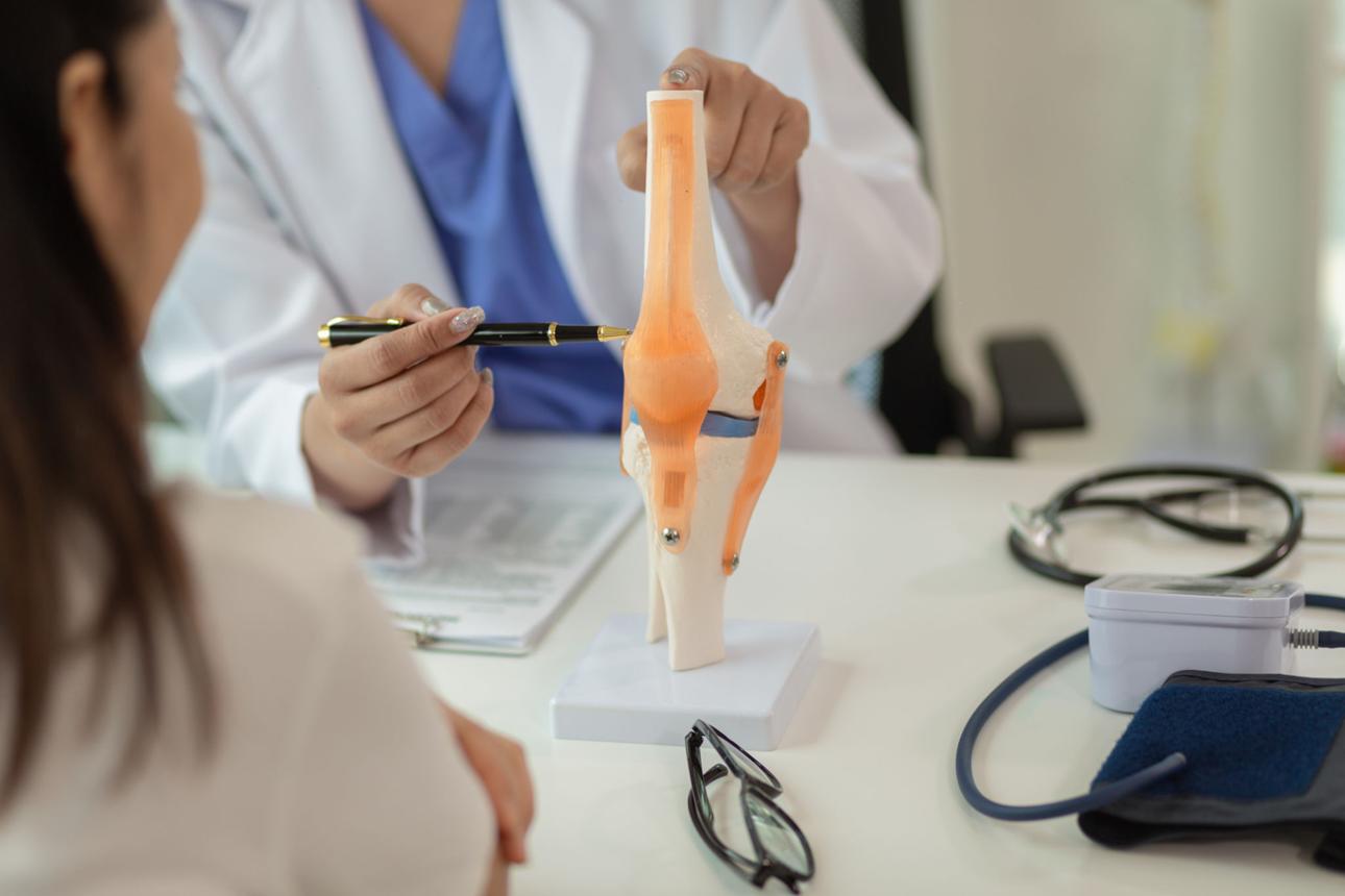 7 Signs You May Need Knee Replacement Surgery